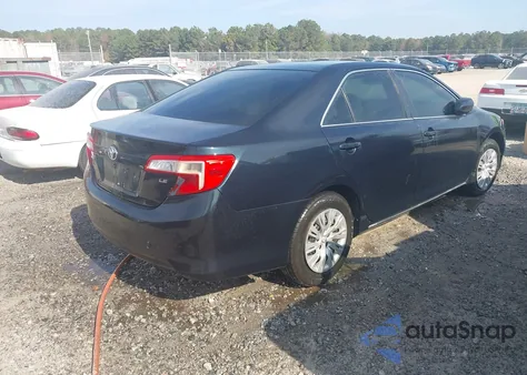 2012 Toyota Camry Le z USA, uszkodzony, nr VIN 4T1BF1FK1CU125720